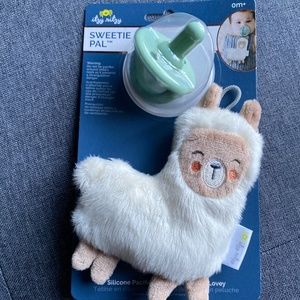 Itsy ritzy sweetie pal pacifier lovey